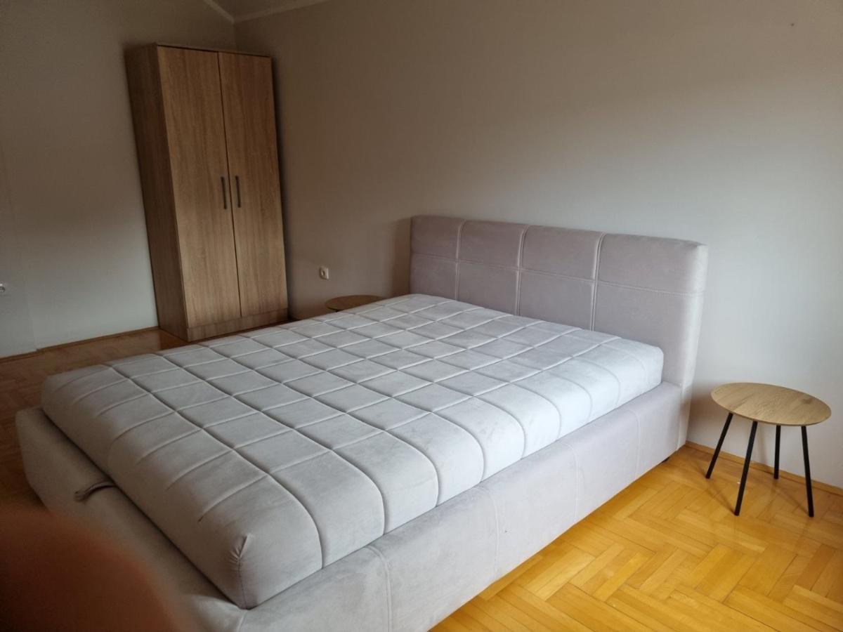 Apartman Branko Kruševac Kültér fotó